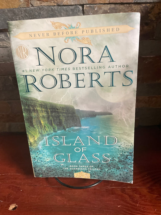 Island of Glass by Nora Roberts