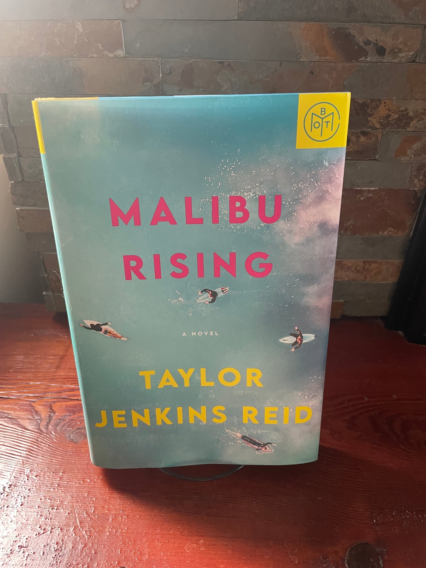 Malibu Rising Taylor Jenkins Reid